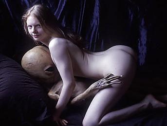 10P SEX WITH ALIEN