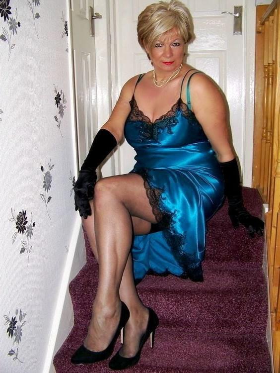 25P AGED 50 + SLUTS 75