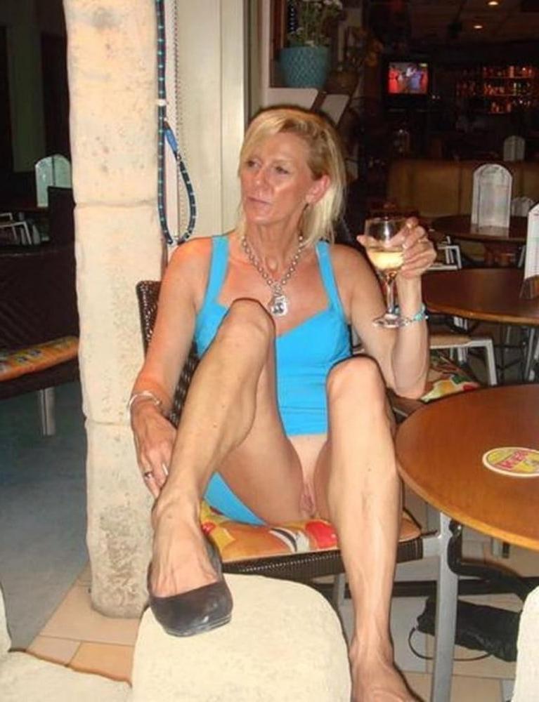 25P AGED 50 + SLUTS 75
