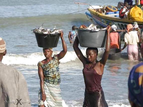 25P AFRICAN HOOKERS FROM GHANA