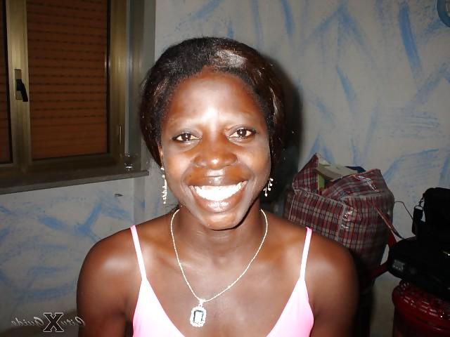 25P AFRICAN HOOKERS FROM GHANA