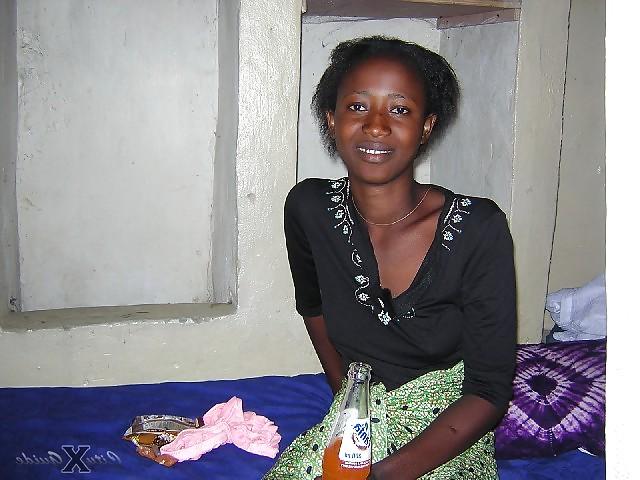 25P AFRICAN HOOKERS FROM GHANA