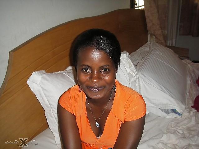 25P AFRICAN HOOKERS FROM GHANA