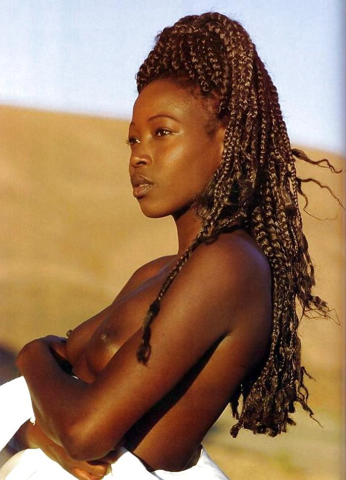 25P My African Beauties 1