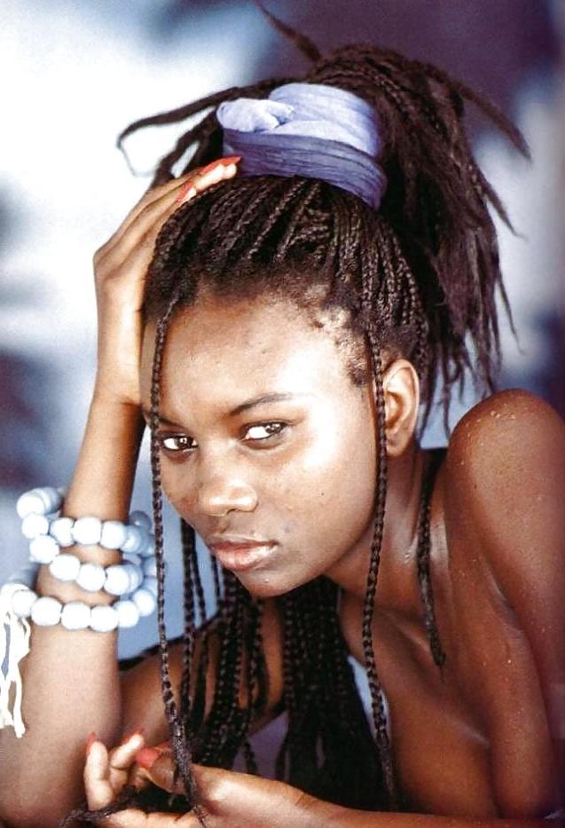 25P My African Beauties 1