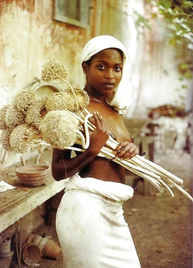 25P My African Beauties 1