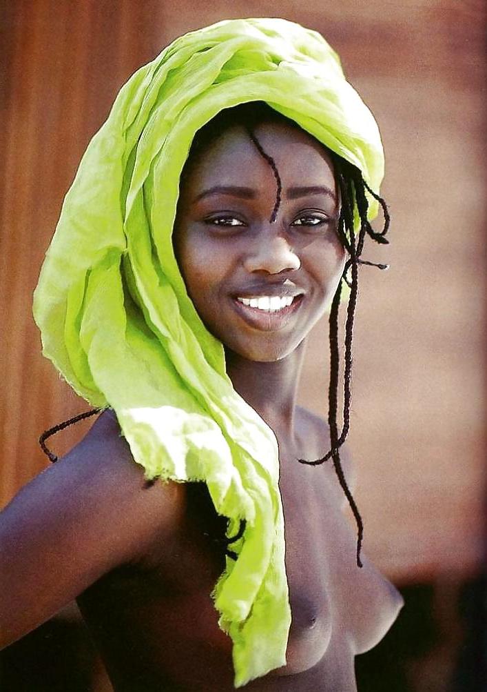 25P My African Beauties 1