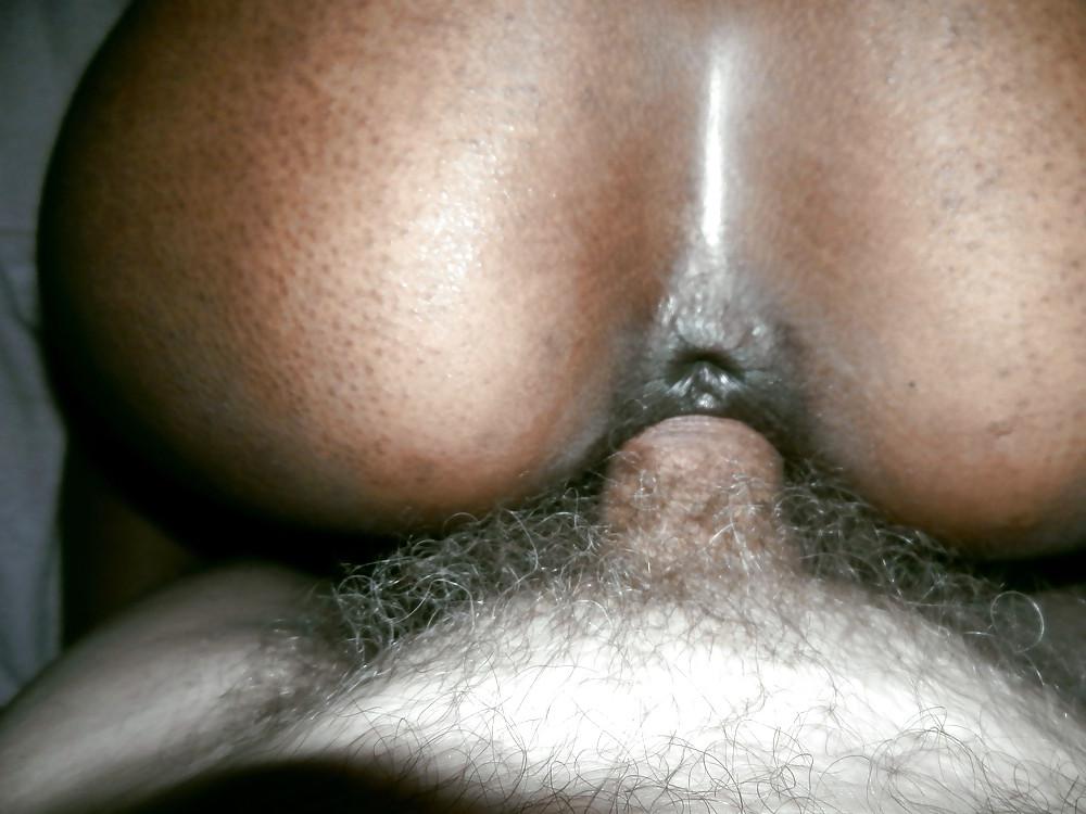 25P A COLLECTION OF AFRICAN CHEAP HOES
