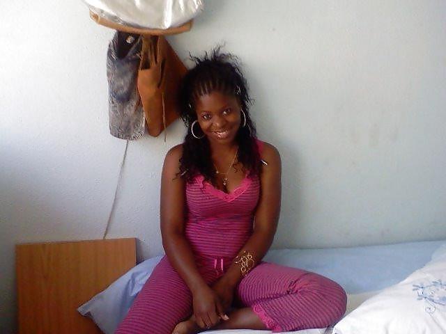 25P AFRICAN SEXY NN GIRLS X