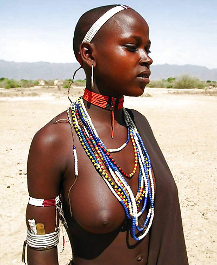 25P African Tribes