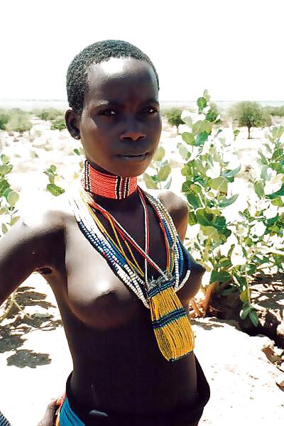 25P African Tribes