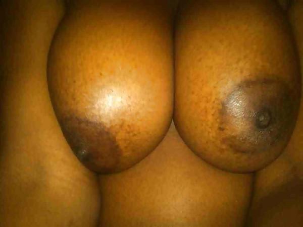 20P Black ebony african natural boobs