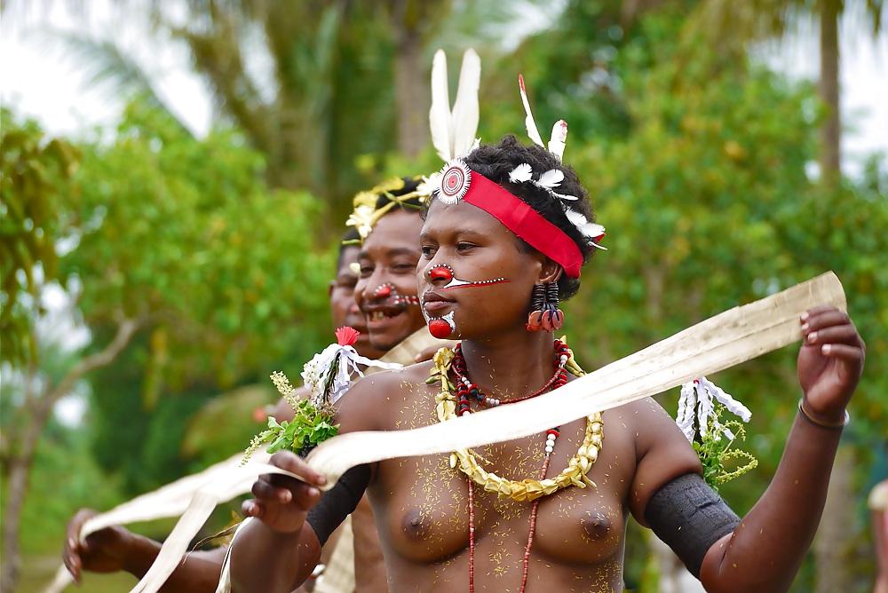11P African Girls