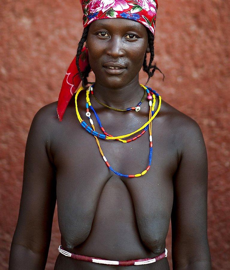 14P The Beauty of Africa Traditional Tribe Girls