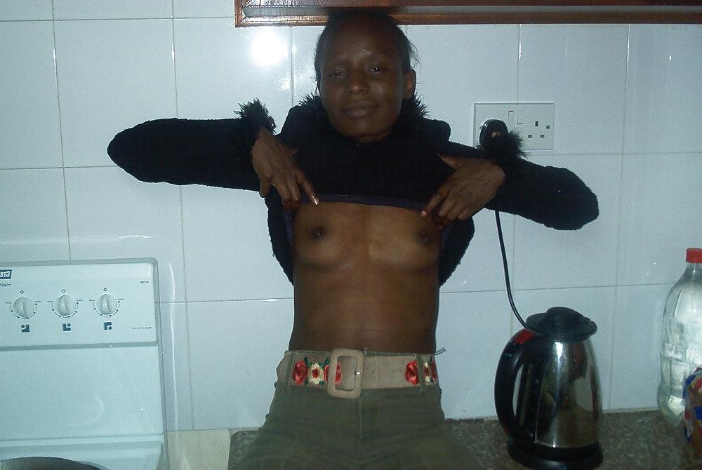 14P CHEAP AFRICAN WHORE GETTING USED