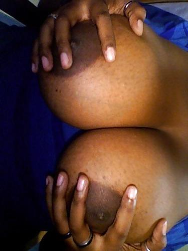 25P Amateur african tits