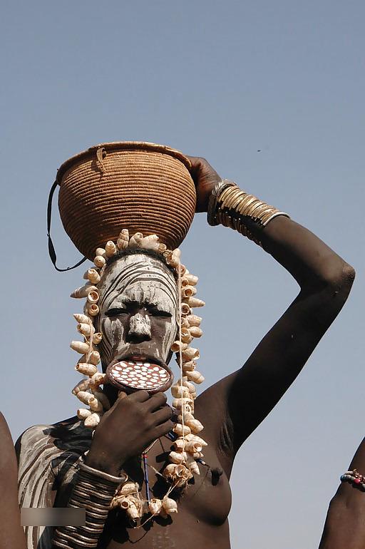 25P Exotic African Beauties