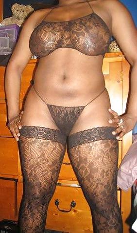 18P Jamaican and African Women