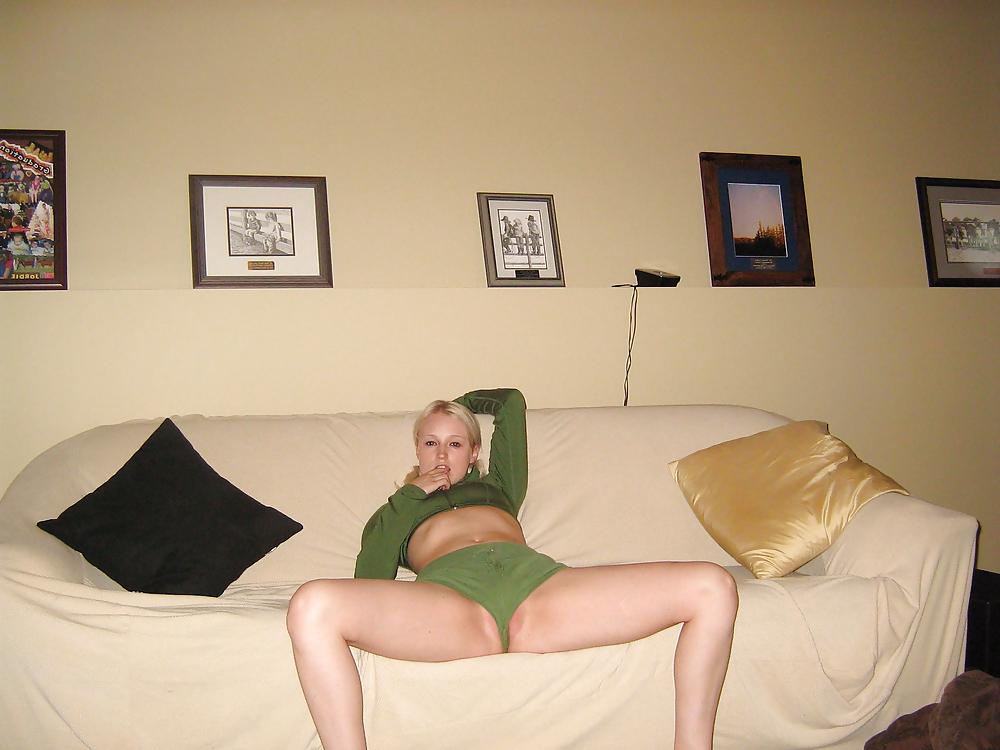 25P Stolen Pics - Blonde pleasing her holes