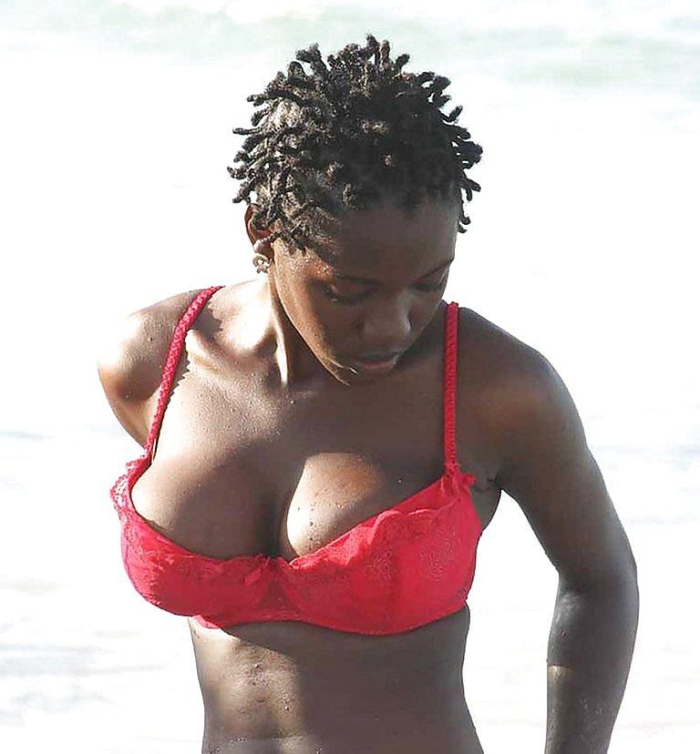 16P The Beauty of Africa Traditional Tribe Girls