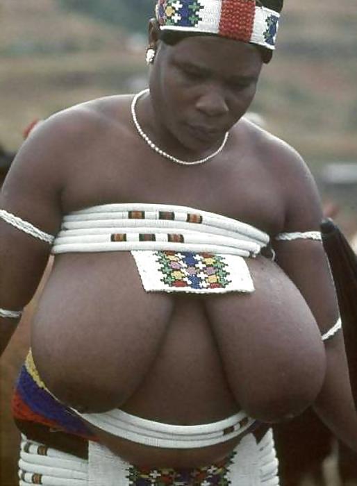 16P The Beauty of Africa Traditional Tribe Girls