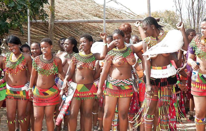 25P Naked Girl Groups 007 - African Tribal Celebrations 1