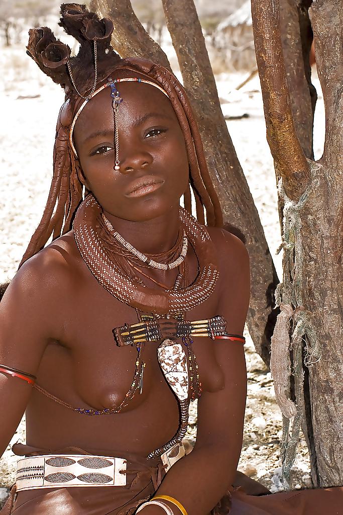 25P African wallpaper