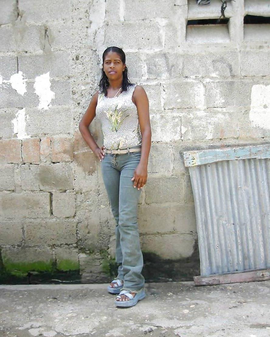 16P Africa woman