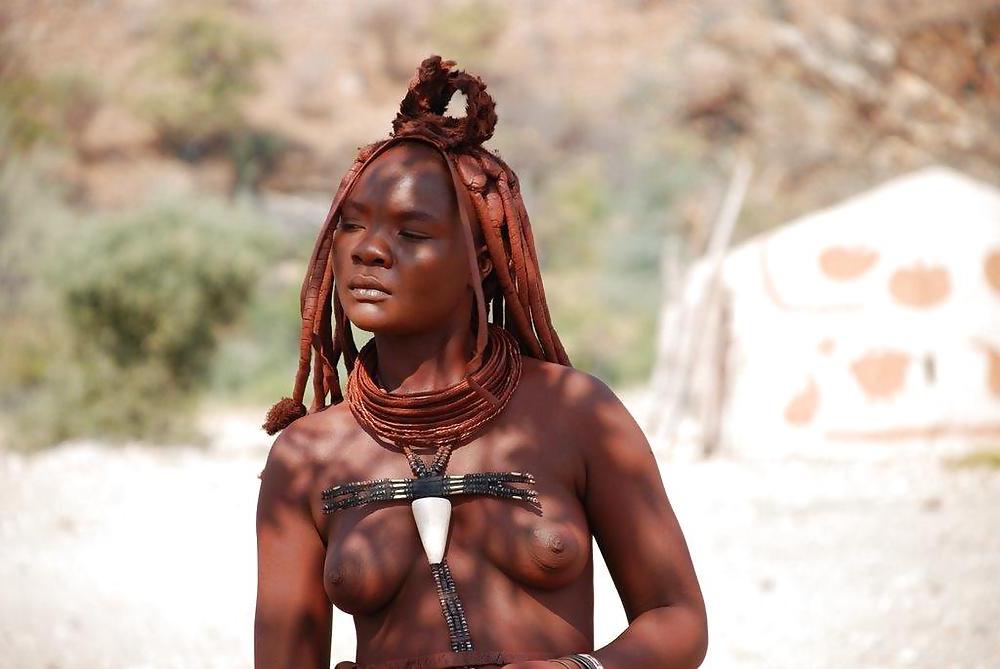 25P African Tribes Women, Nathional Geographic
