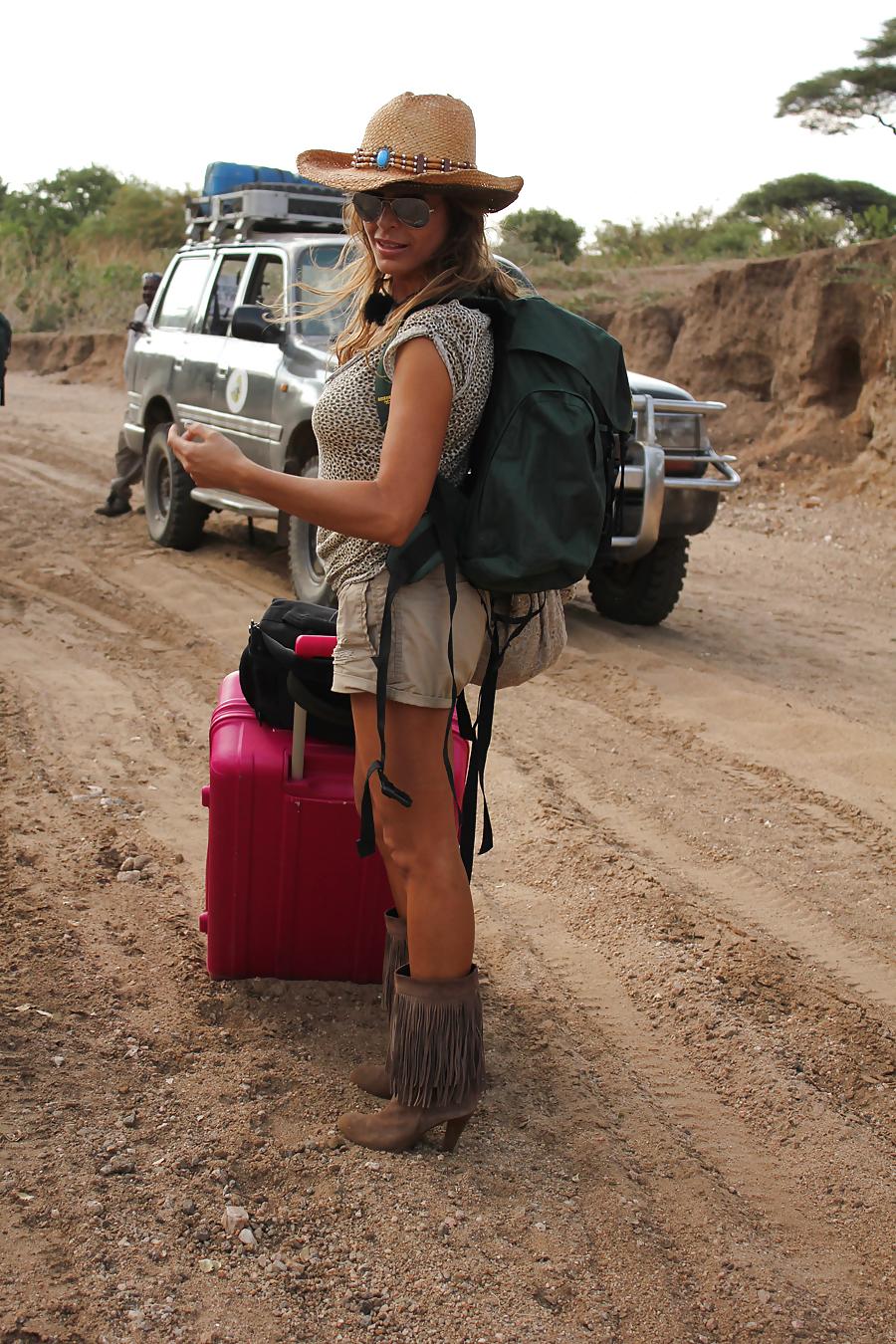 25P White women vacation in polygamous African tribes