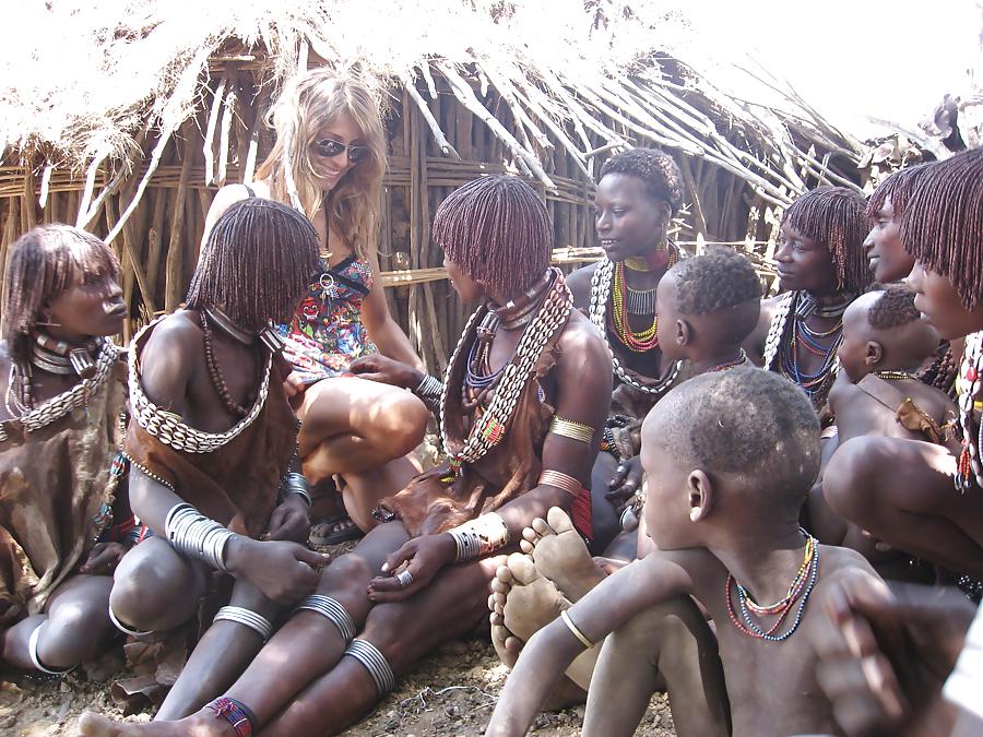 25P White women vacation in polygamous African tribes