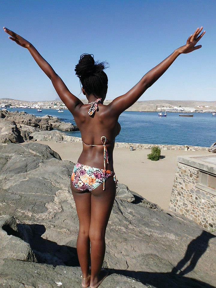 10P Some girls I fucked in africa
