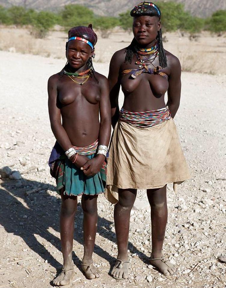 14P The Beauty of Africa Traditional Tribe Girls