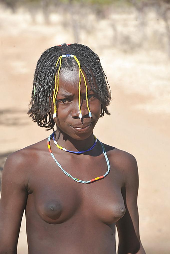 14P The Beauty of Africa Traditional Tribe Girls