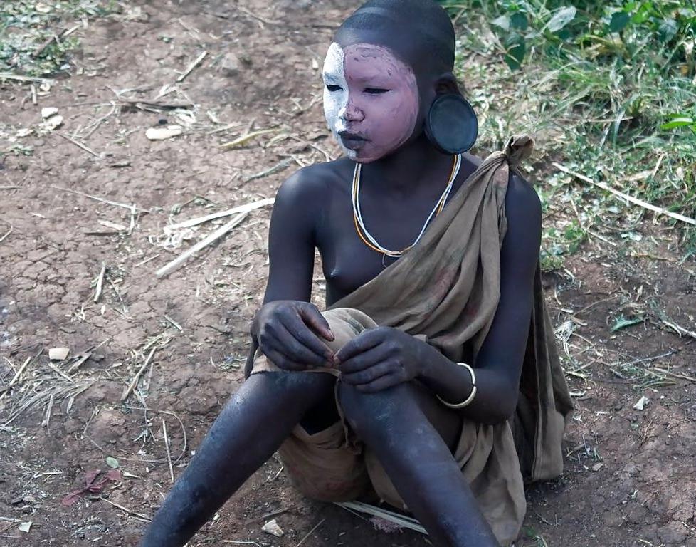 14P The Beauty of Africa Traditional Tribe Girls