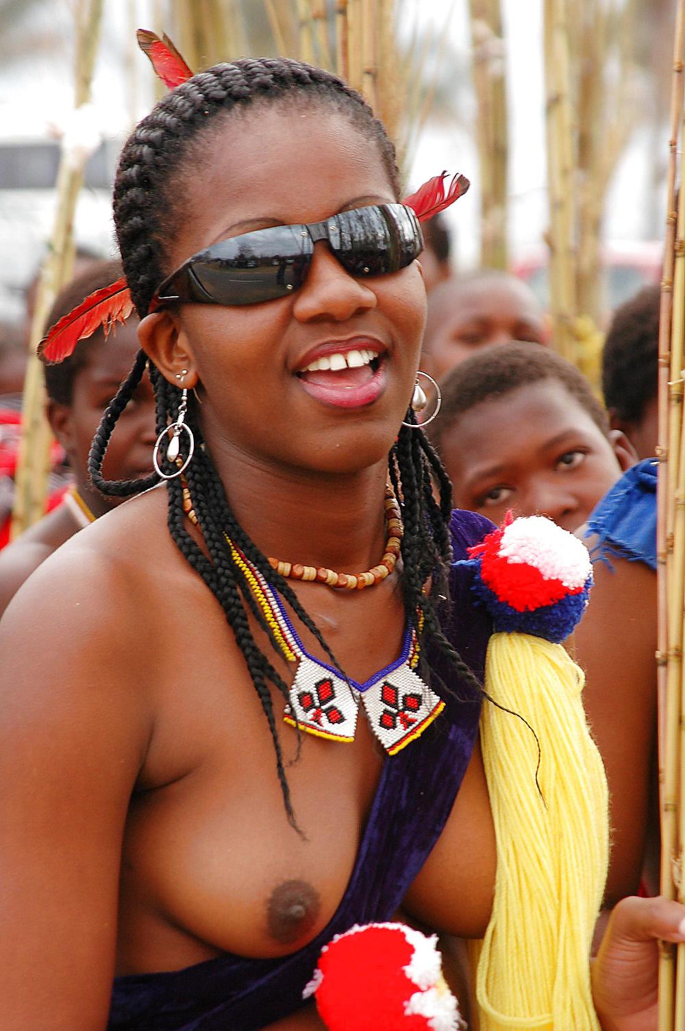 25P African Beauties 001