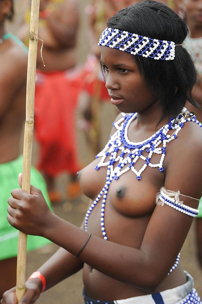 25P African Beauties 001