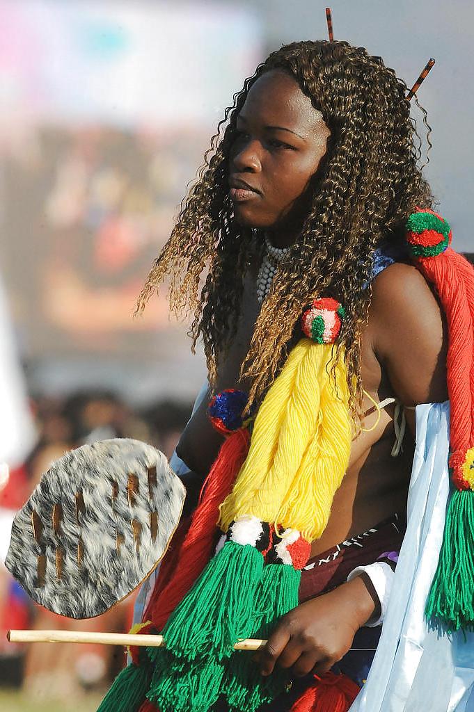 25P African Beauties 001