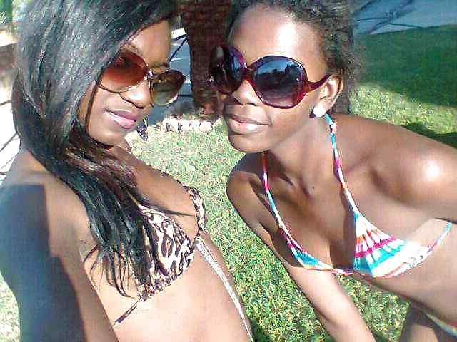25P Amateur African Teens (NoN-Porn) by DarKKo