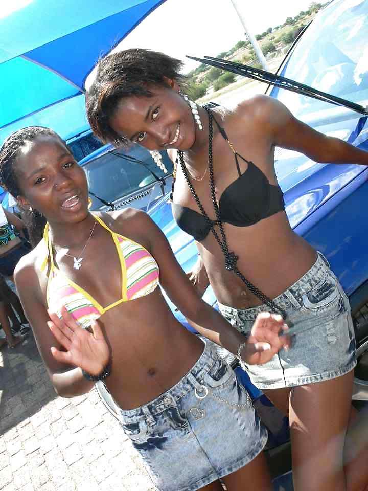 25P Amateur African Teens (NoN-Porn) by DarKKo