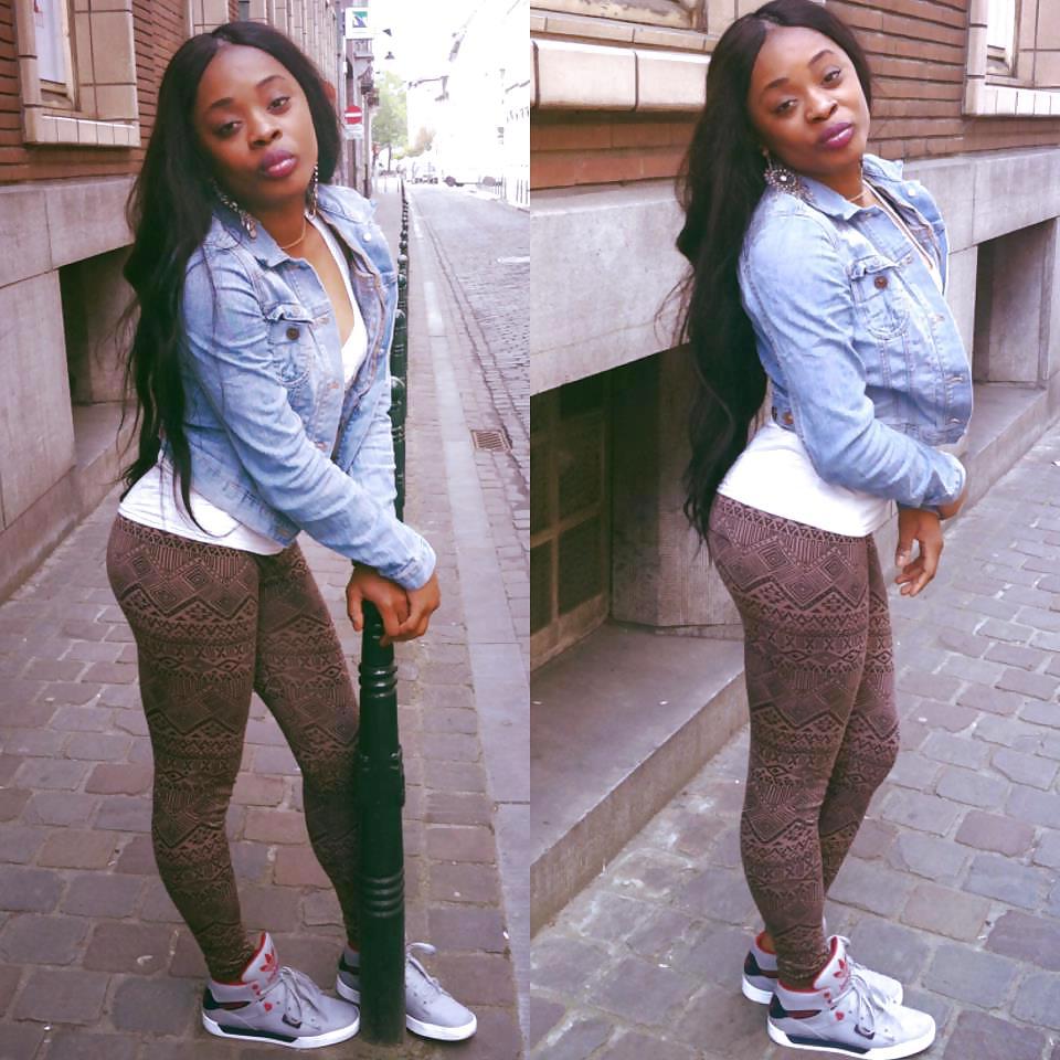 25P Beuuretttes african french.