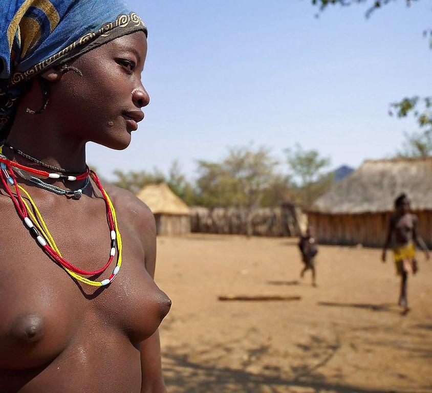 15P The Beauty of Africa Traditional Tribe Girls