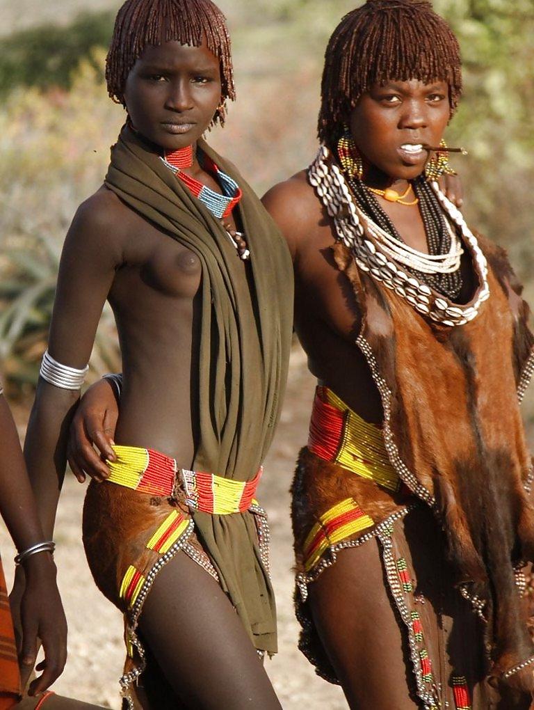 15P The Beauty of Africa Traditional Tribe Girls