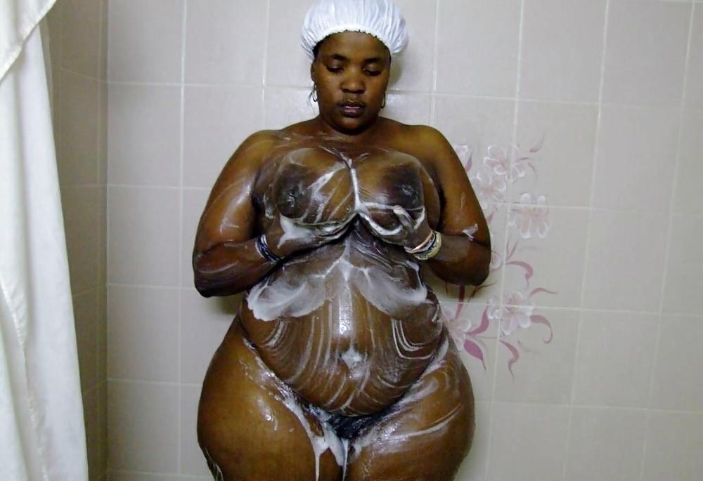 25P 62 inch African SSBBW ASS