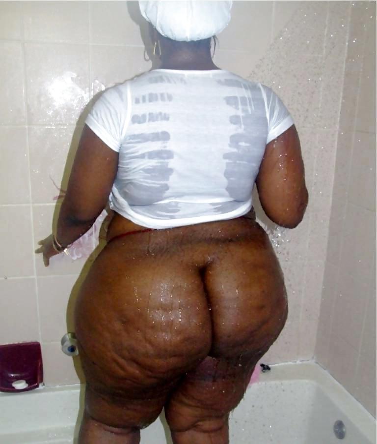 25P 62 inch African SSBBW ASS