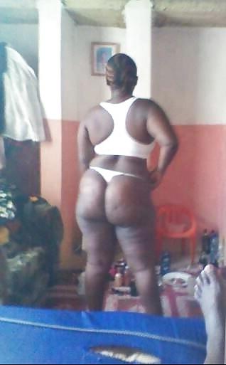 17P NASTY PLUMP AFRICAN WHORE