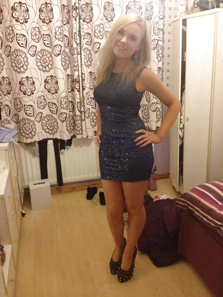 25P Northern Irish Lasses All Dressed Up Waiting For Cum