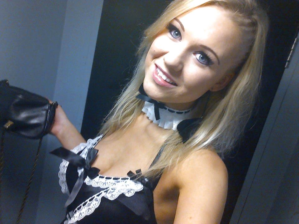 25P Northern Irish Lasses All Dressed Up Waiting For Cum
