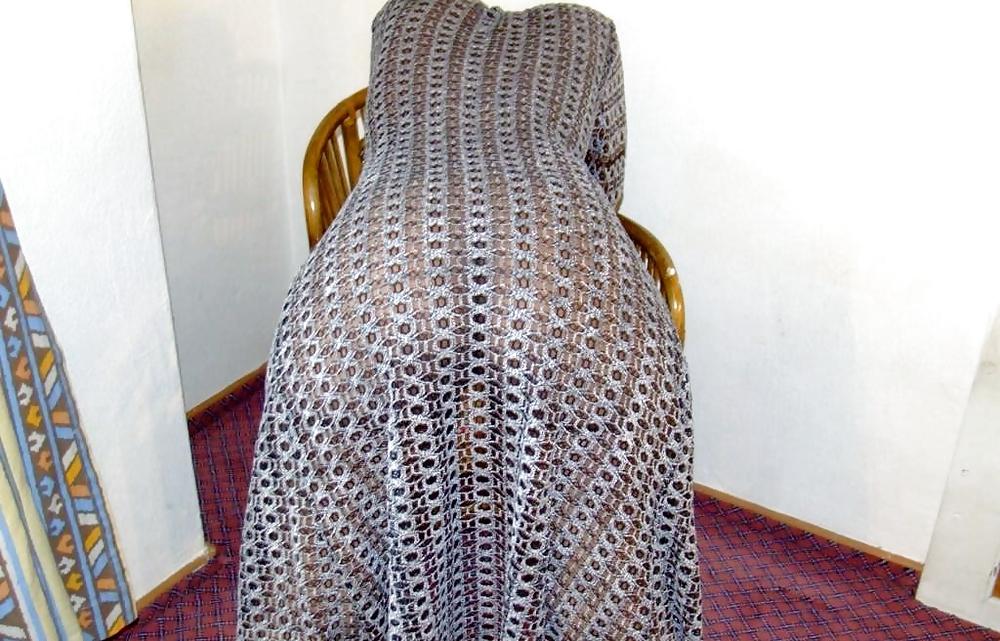 25P Big Booty African MILF