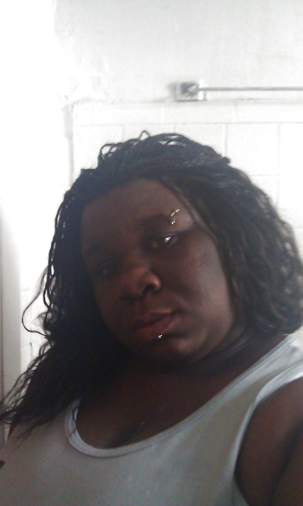 9P African whore